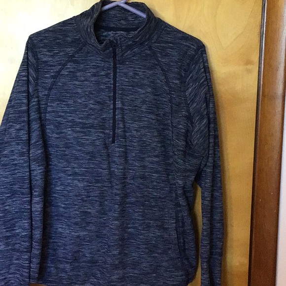 Fleece 1/4 zip pullover with collar - Picture 3 of 4